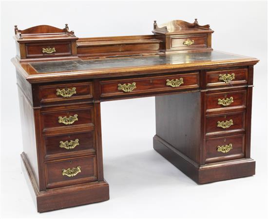 A Victorian mahogany pedestal desk, W.4ft 5.5in. H.3ft 2in.